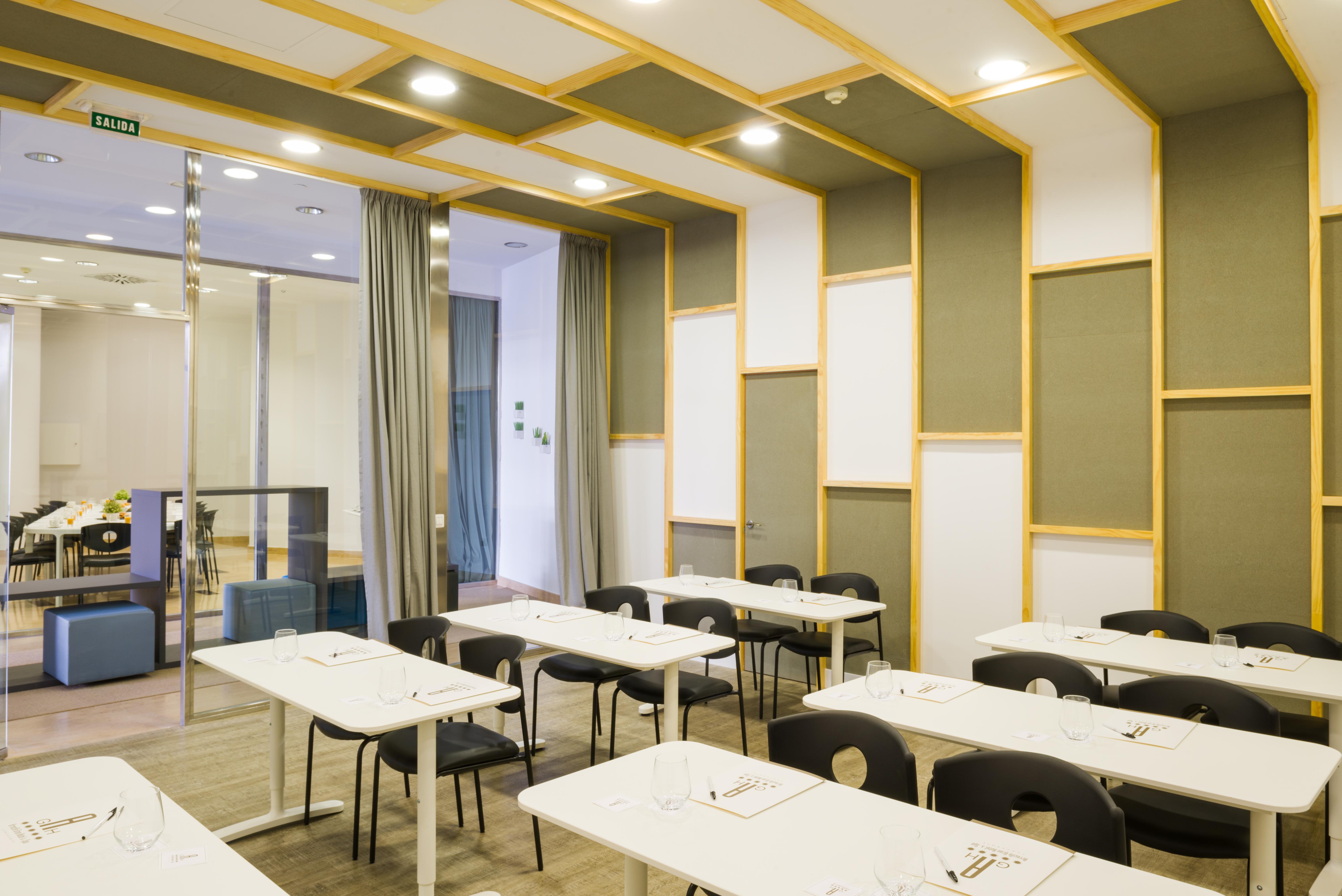 Arrecife Gran Hotel & Spa ภายนอก รูปภาพ A classroom at the University of Westminster