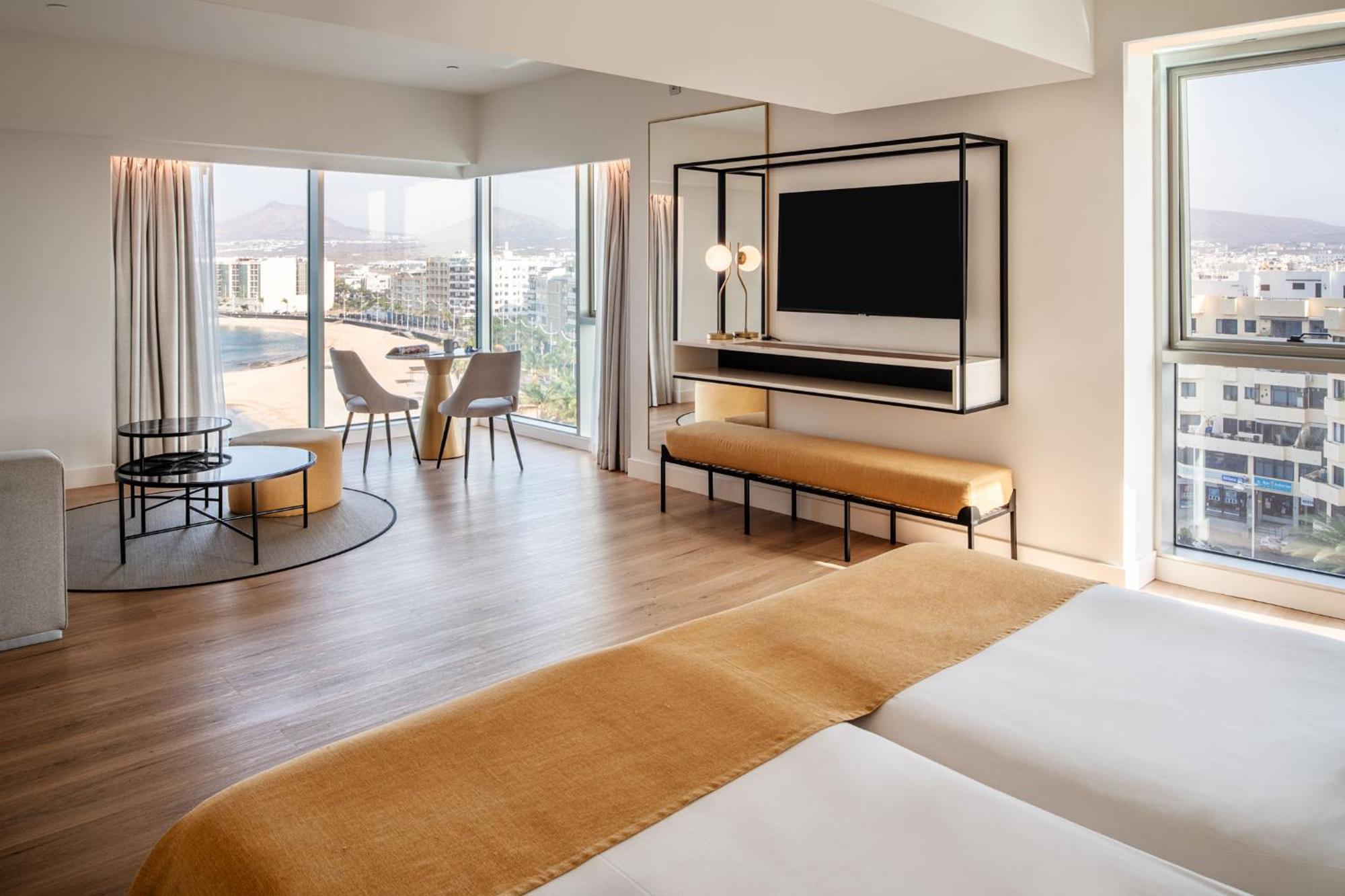 Arrecife Gran Hotel & Spa ภายนอก รูปภาพ A suite at the hotel