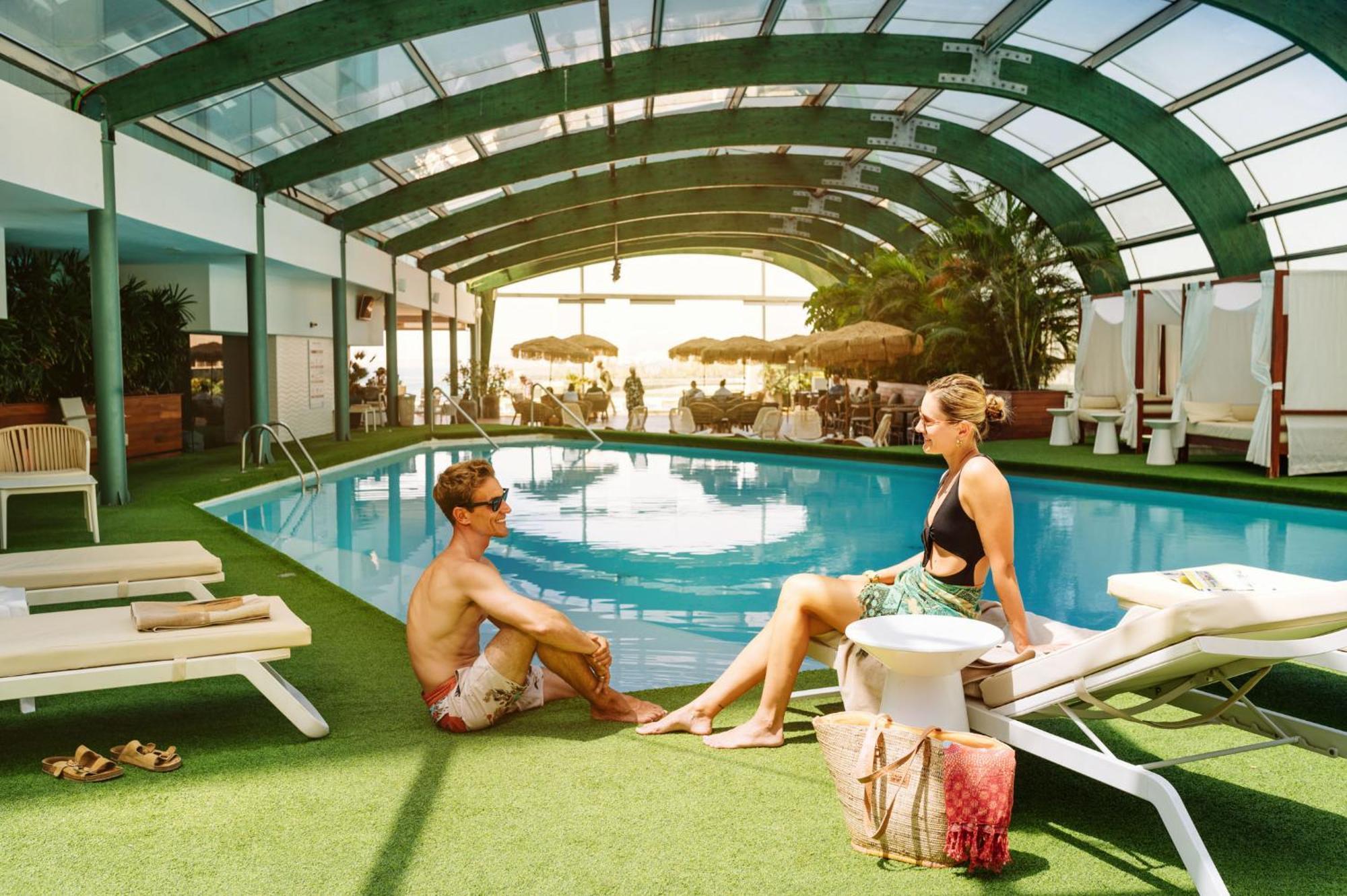 Arrecife Gran Hotel & Spa ภายนอก รูปภาพ The pool at the Hotel Eden Roc Cap Canaveral