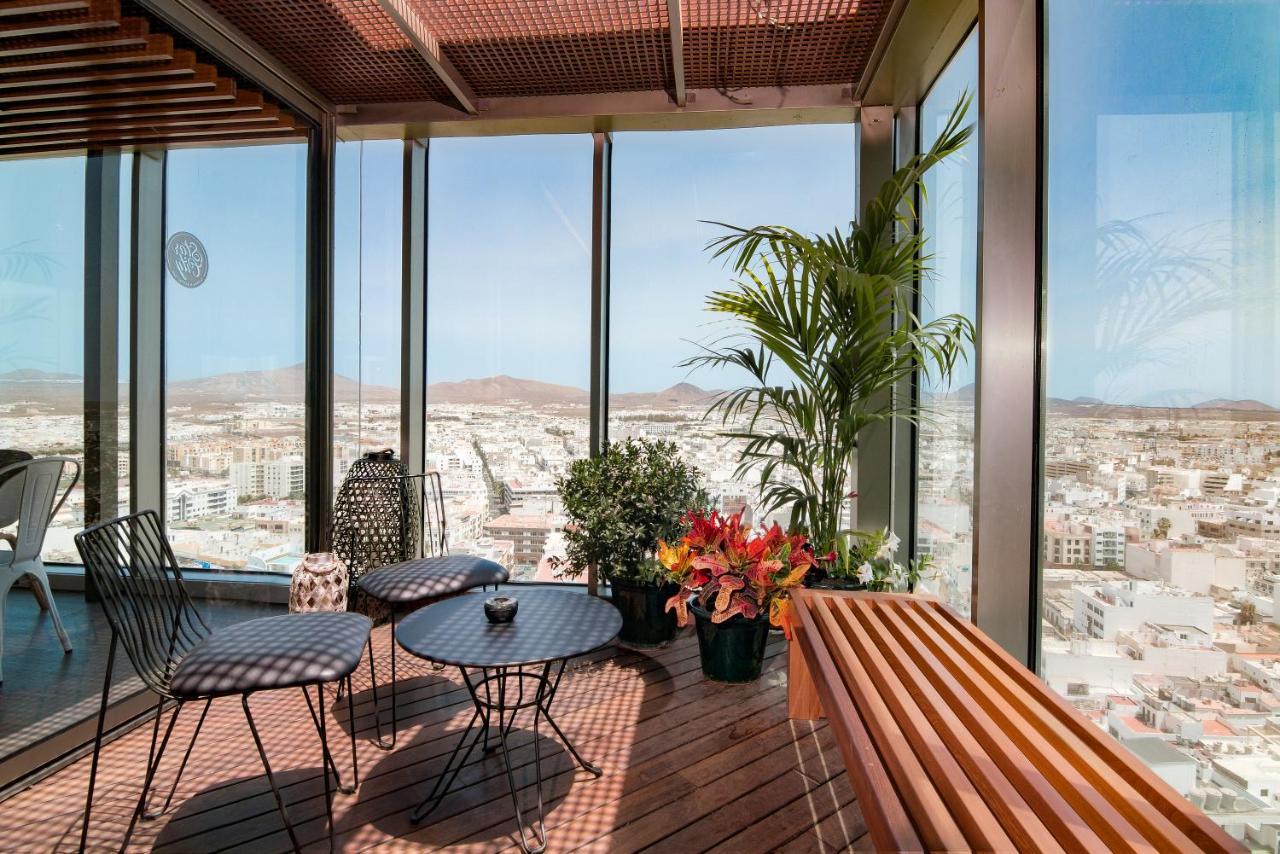 Arrecife Gran Hotel & Spa ภายนอก รูปภาพ The Sky Bar